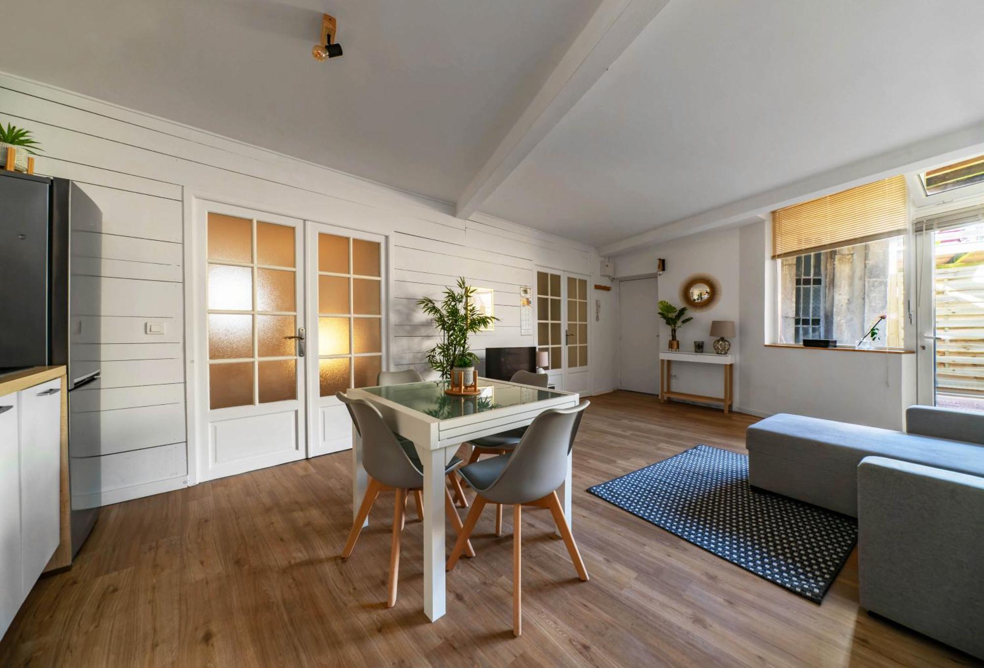 Le Celestin - Appartement 2 Chambres Avec Jardin En Centre Ville Vichy Kültér fotó